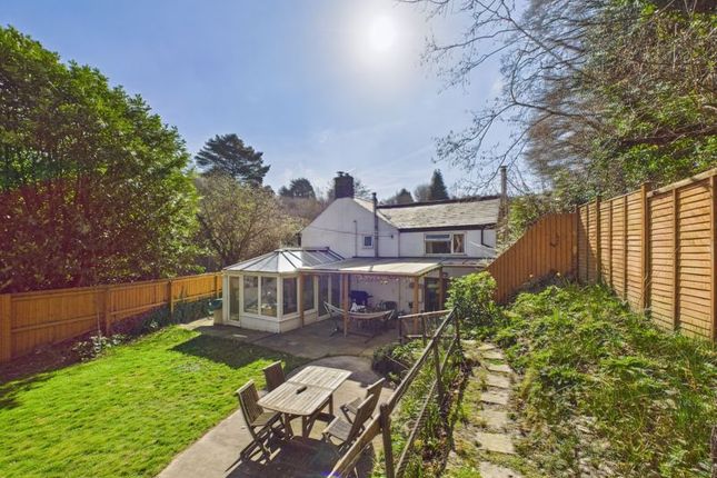 4 bedroom cottage for sale