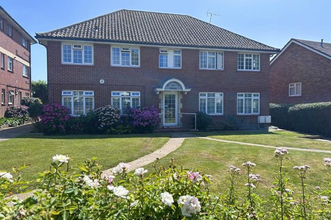 2 bedroom ground floor flat for sale