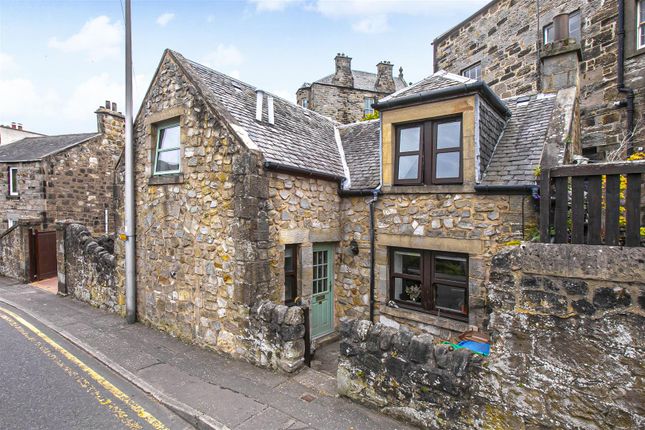 3 bed semi-detached house