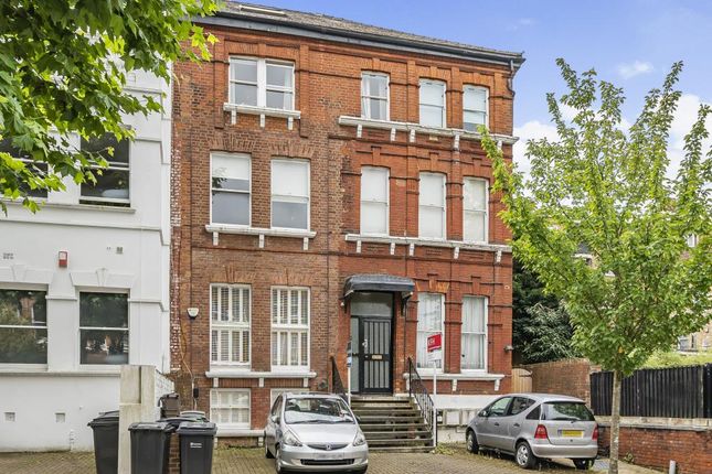 West Hampstead,  London,  NW2 2 bed flat for sale