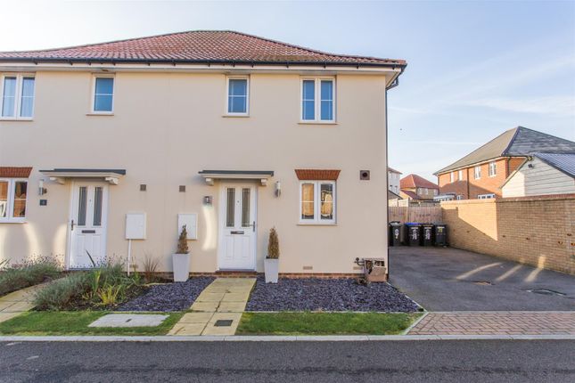 Flatsheet Road, Aylesham, Canterbury... 3 bed semi