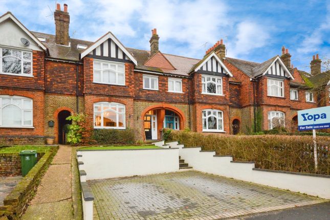 6 bed terraced house