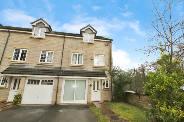 3 bed end terrace house