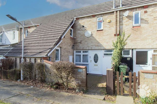 Beambridge Place, Basildon SS13 3 bed terraced house for sale