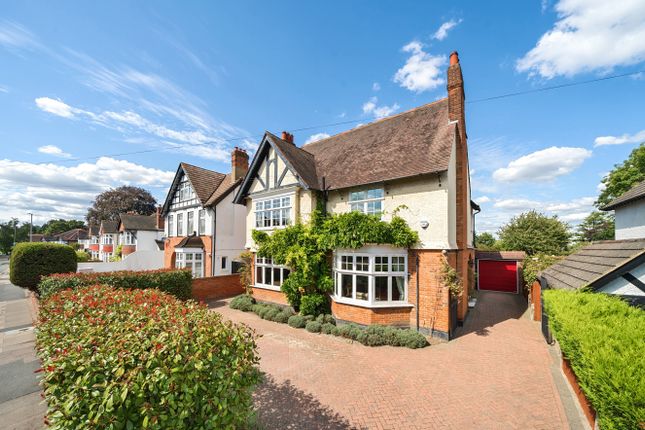 7 bed detached house