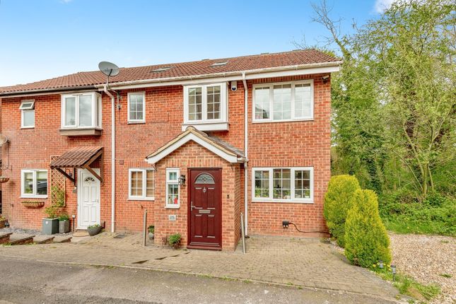4 bedroom semi-detached house for sale