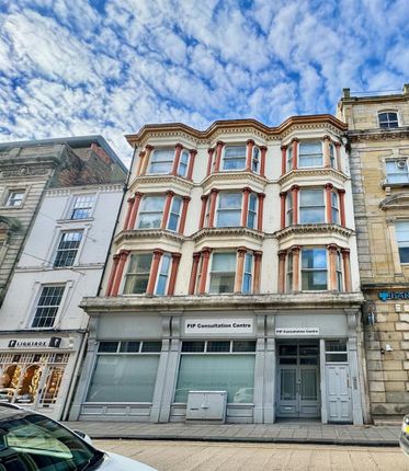 St Nicholas Street, Scarborough 2 bed flat for sale