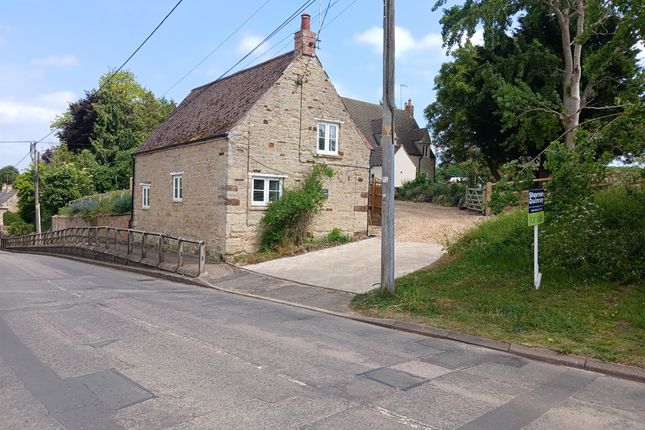 2 bedroom cottage for sale