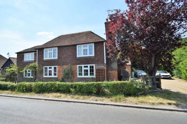 5 bed detached house