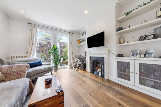 Thurleigh Road, SW12 1 bed apartment for sale