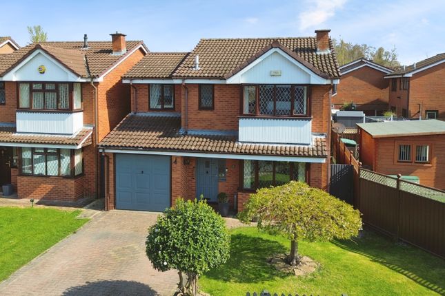 Elderberry Close, Telford TF3 4 bed detached house for sale