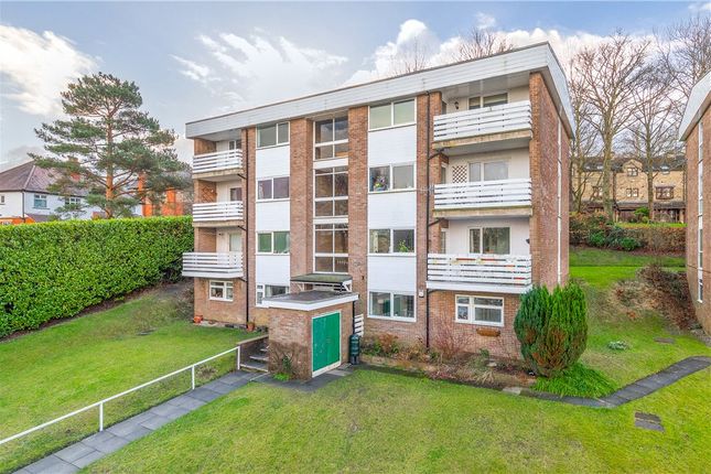 Sefton Drive, Ilkley, West Yorkshire... 3 bed apartment for sale