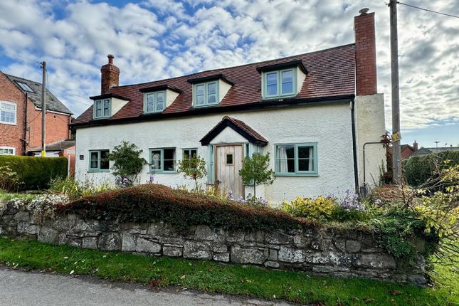 2 bedroom cottage for sale
