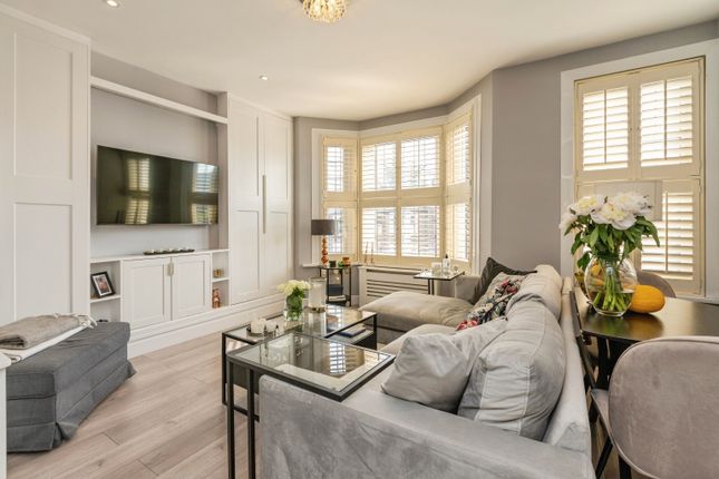 2 bed flat