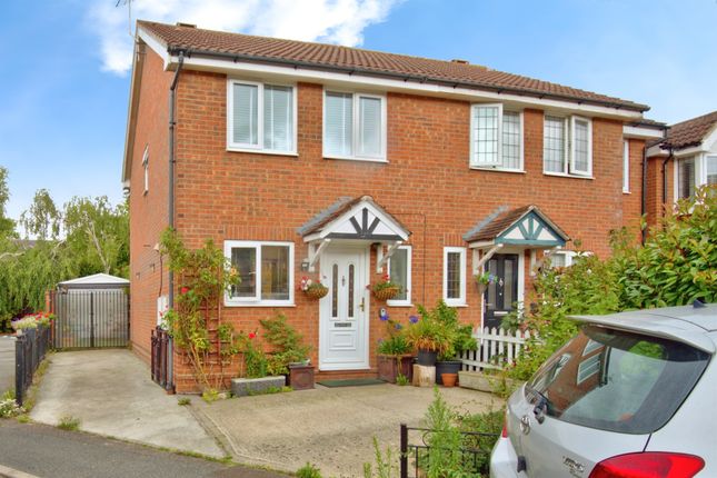 2 bedroom semi-detached house for sale
