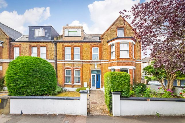 Elmcourt Road, West Norwood, London... 3 bed flat for sale