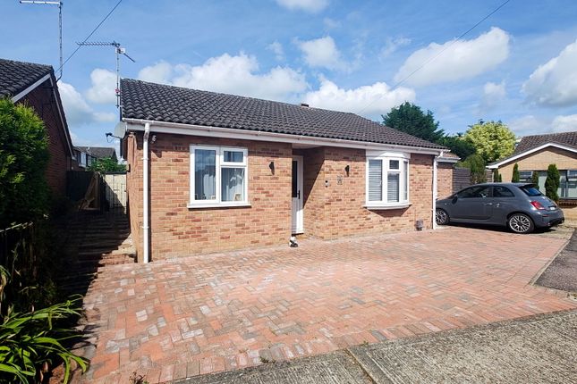 Cedar Close, March PE15 2 bed detached bungalow for sale