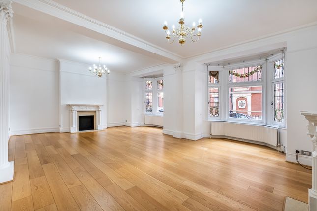 5 bedroom flat for sale