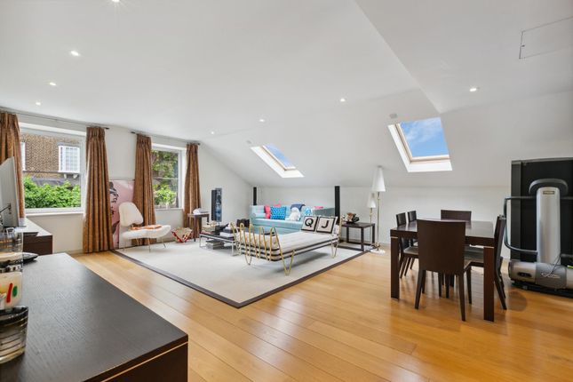 Harrods Court, London SW3 2 bed apartment for sale