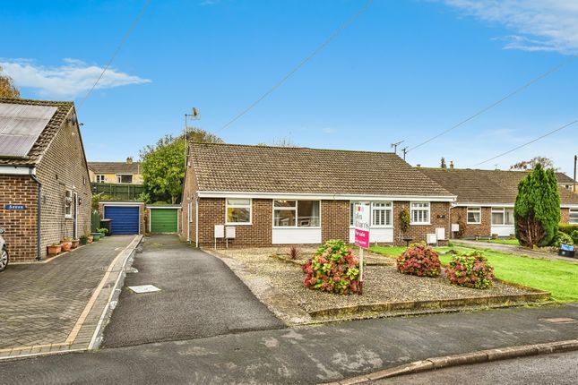 2 bedroom semi-detached bungalow for sale