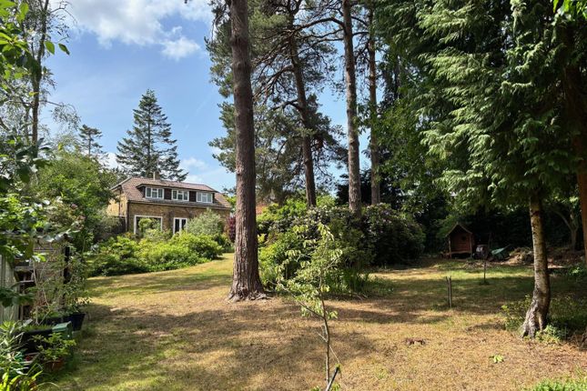 Hillcrest Road, Camberley GU15 4 bed detached house for sale