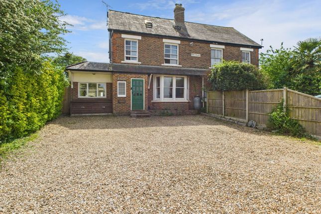 Yapton Road, Barnham, Bognor Regis, PO22 4 bed semi