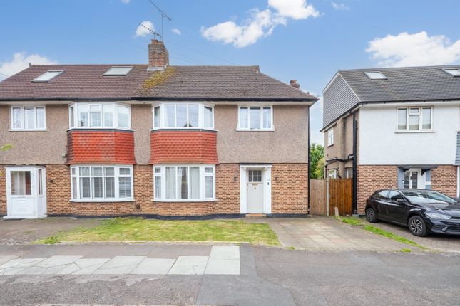 Garth Road, Morden SM4 3 bed semi