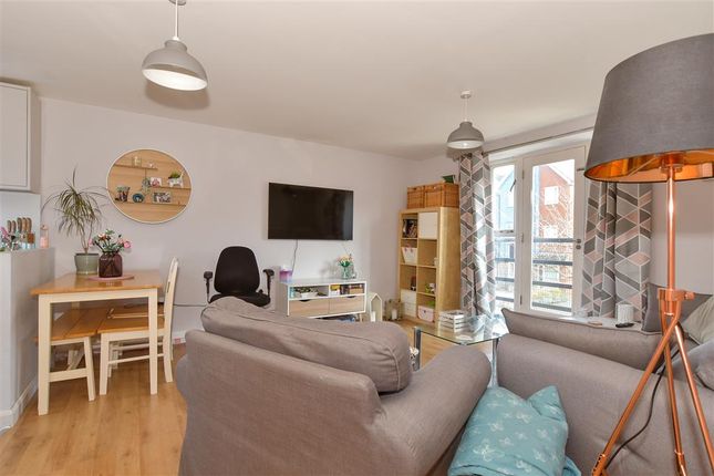 2 bed flat