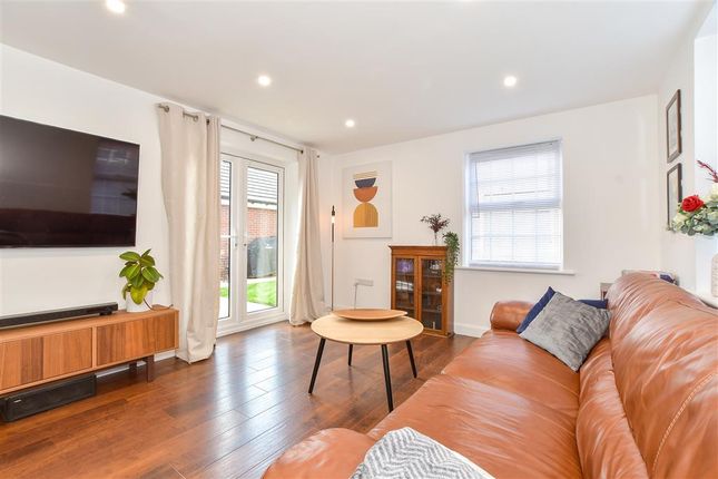 4 bed detached house