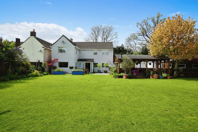 4 bed detached house