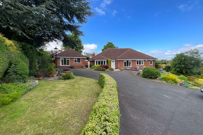 4 bed detached house