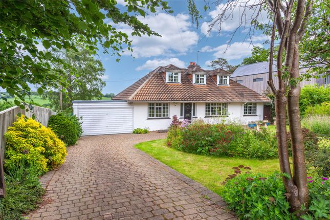 3 bed detached house