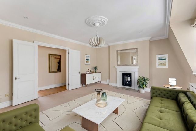 Warrington Gardens, Little Venice 2 bed apartment for sale