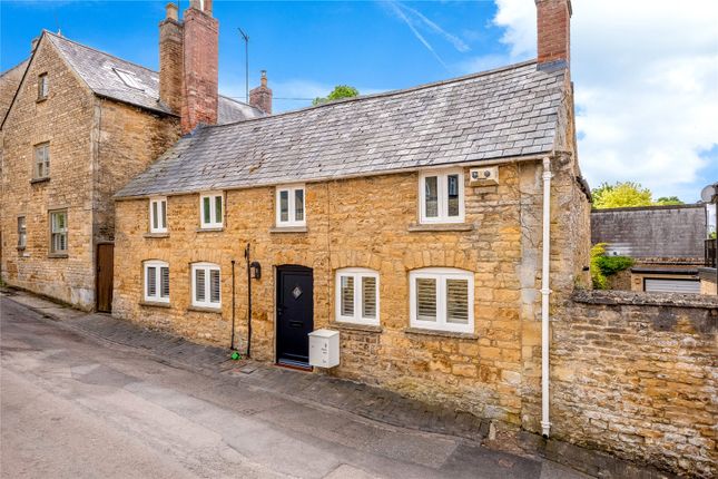 Oxfordshire OX7 3 bed detached house for sale