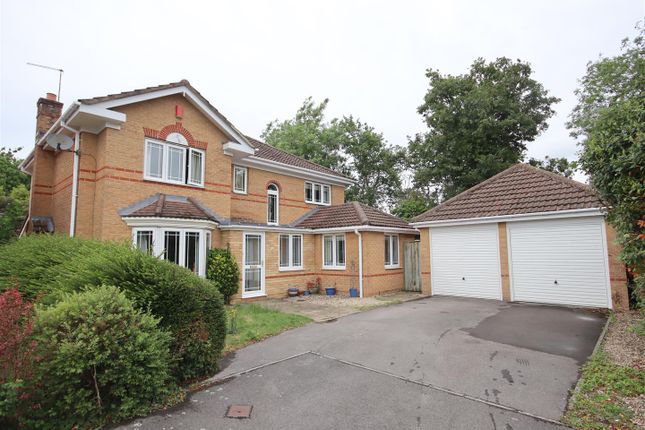 4 bed detached house