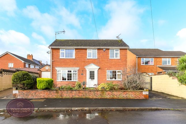 4 bed detached house