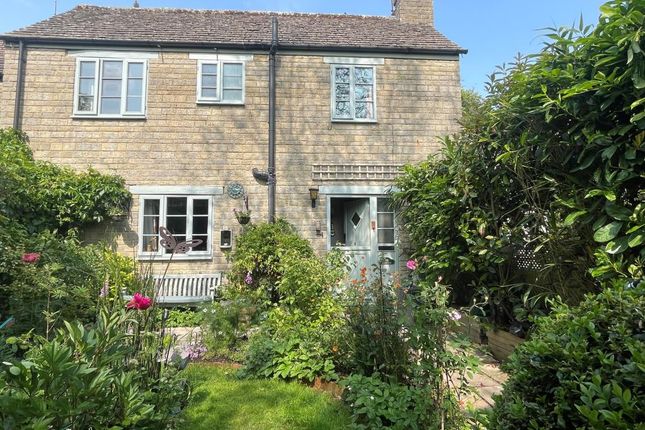 3 bedroom link detached house for sale