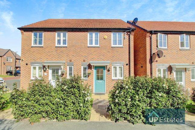 2 bedroom semi-detached house for sale