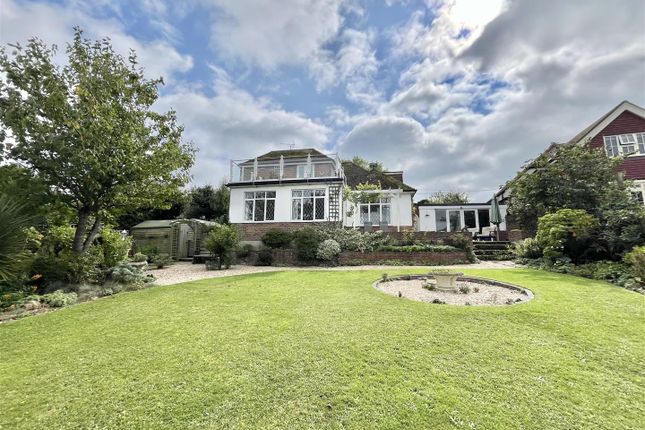 4 bedroom chalet for sale