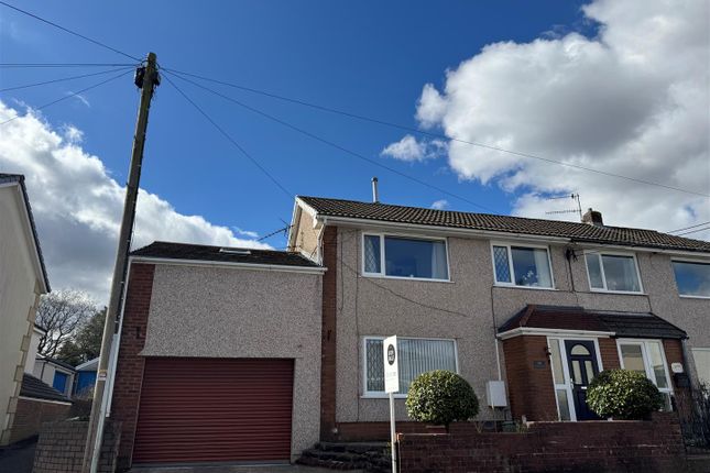 3 bed semi-detached house