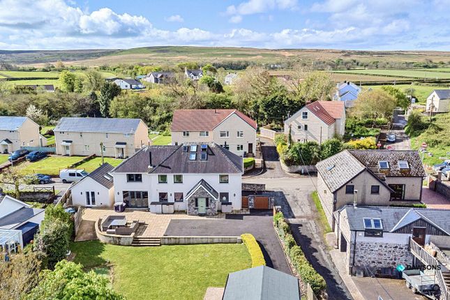 7 bed detached house