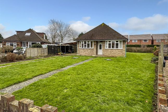 2 bed detached bungalow