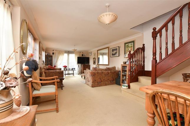 3 bed detached house