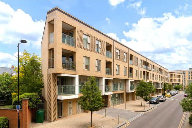 2 bed flat