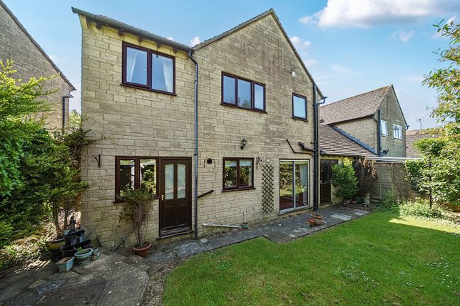 Munday Close, Stroud GL6 3 bed detached house for sale