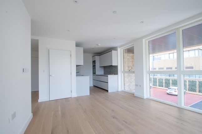 Bathgate Place, Ealing W13 8BW 1 bed apartment for sale