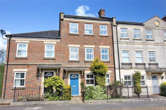 3 bed terraced house