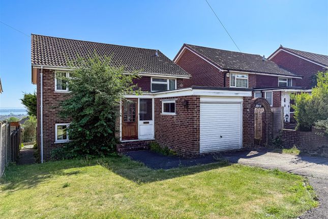 4 bed detached house