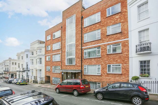 Norfolk Road, Brighton, BN1 2 bed flat for sale