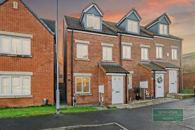 3 bed end terrace house